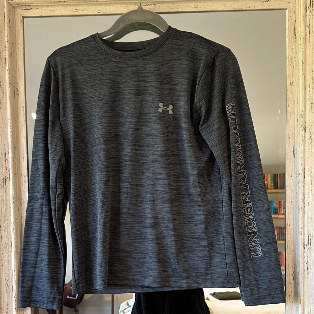Under Armour Black Long Sleeve Tee